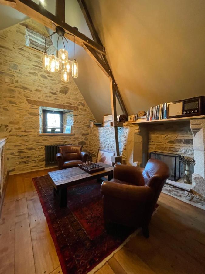 Manoir Medieval Du XV Ieme Siecle Minihy-Tréguier Dış mekan fotoğraf