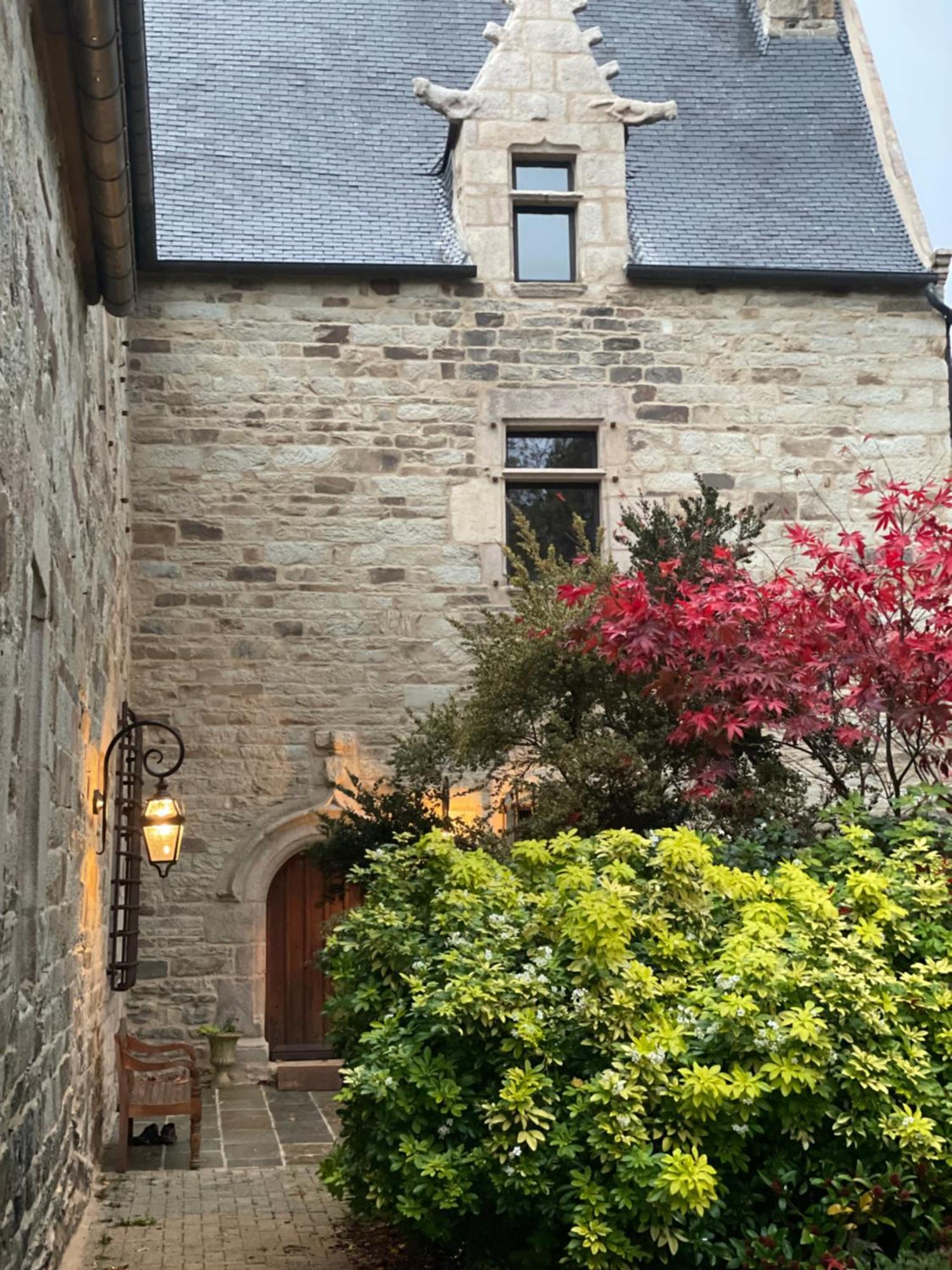 Manoir Medieval Du XV Ieme Siecle Minihy-Tréguier Dış mekan fotoğraf